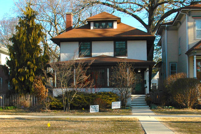 Evanston Arts and Crafts with Dry Creek